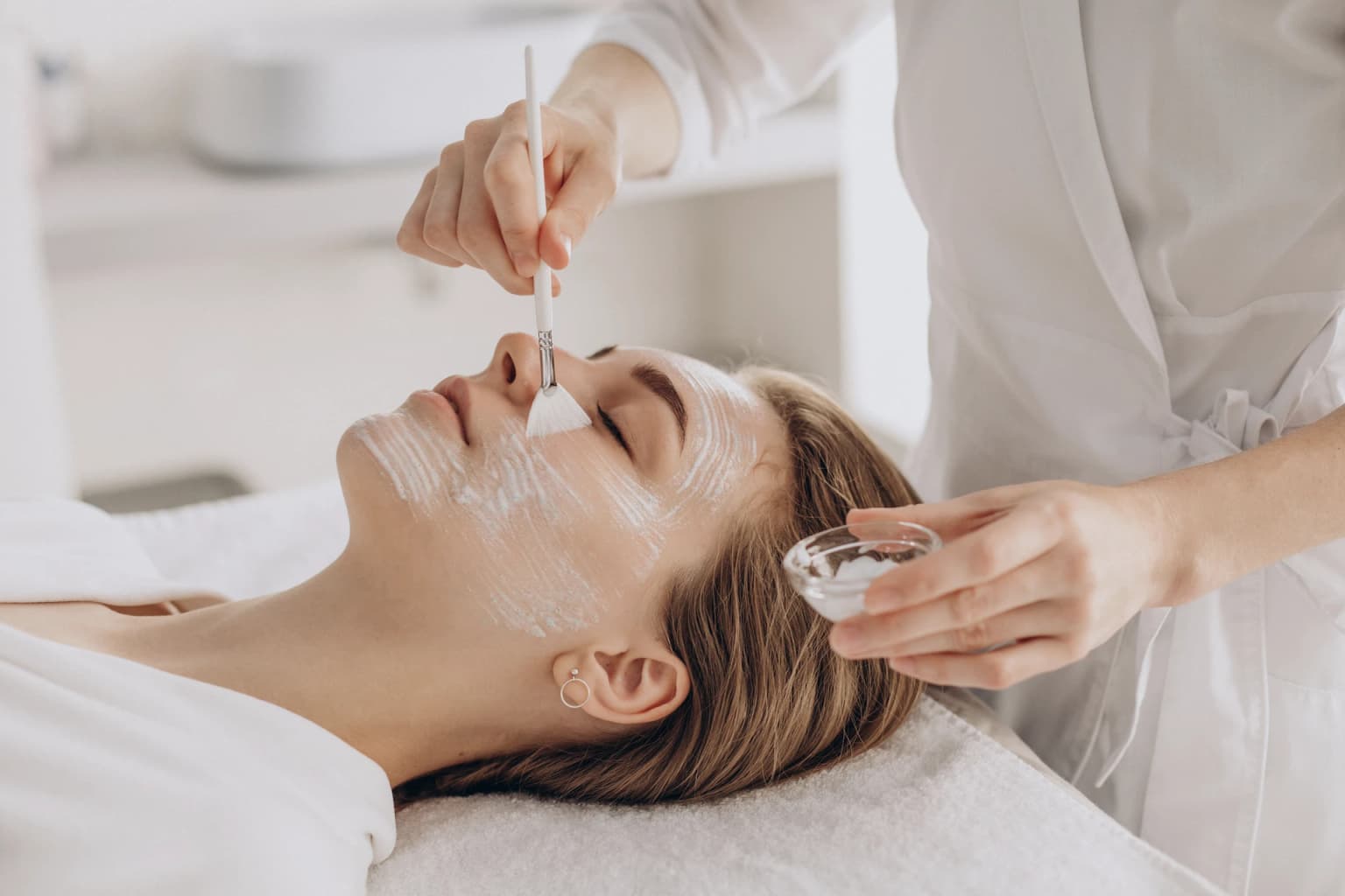 Chemical Peel Services | Rupi Beauty Studio