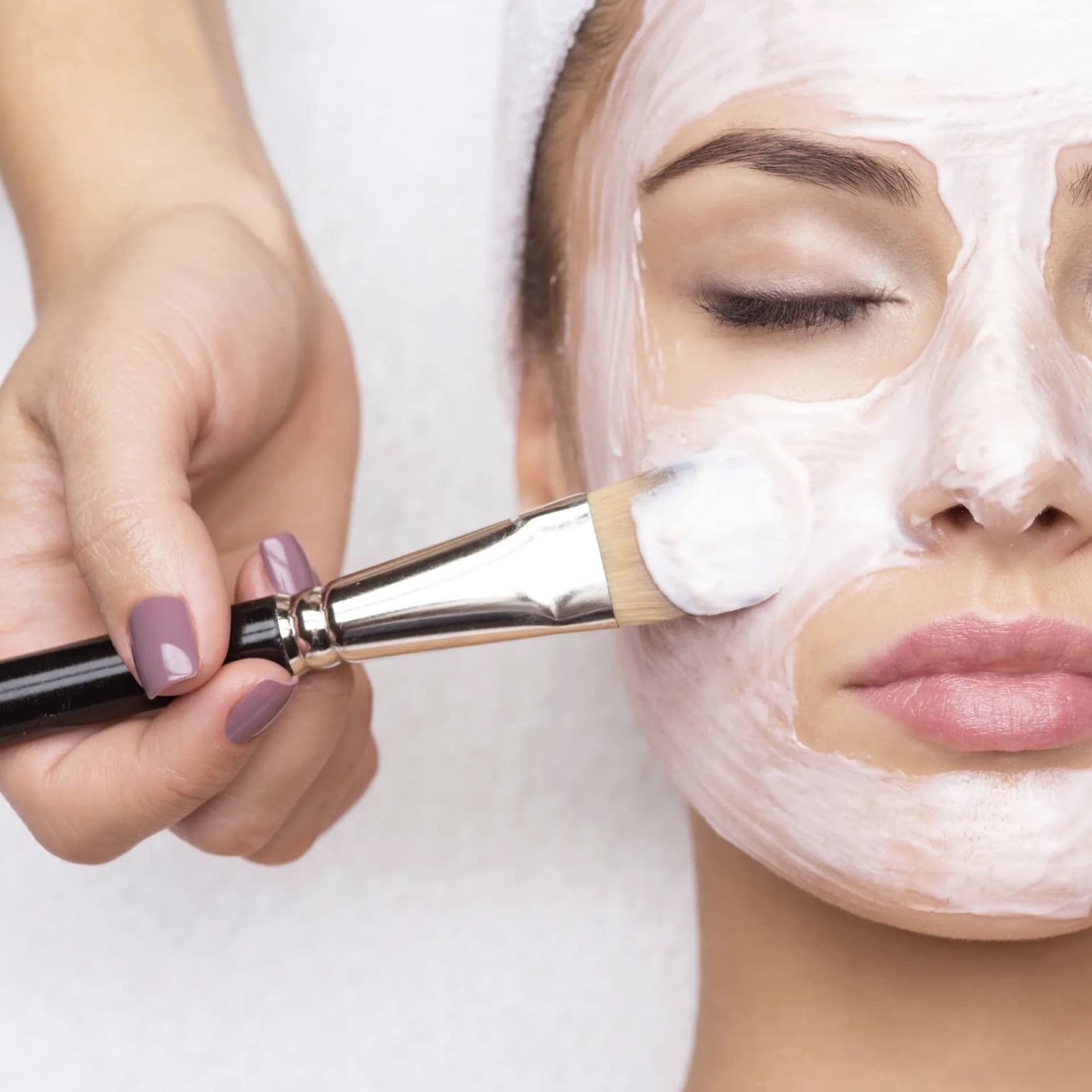 Full Body Chemical Peel | Rupi Beauty Studio